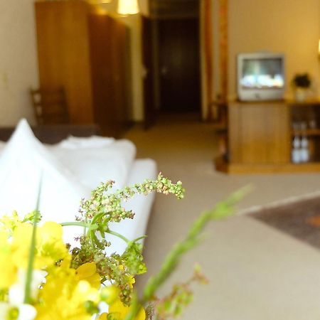 Hotel Valsana Am Kurpark Bad Wildbad Bagian luar foto
